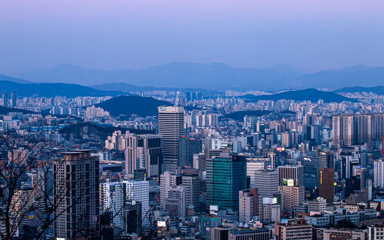 Panoramic view of downtown Seoul at sunset